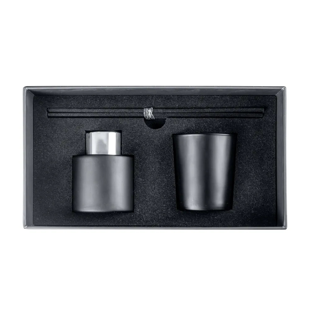 Matte Black Scented Candle and Aroma Reed Diffuser Gift Set